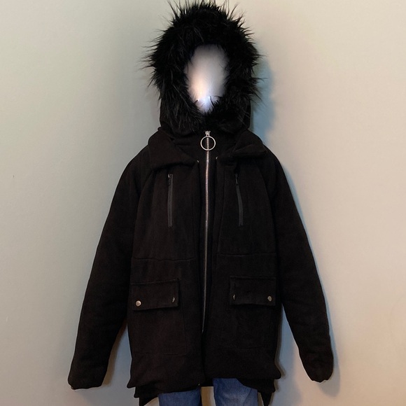 Black Faux Fur Hood Parka - Women - Picture 2 of 14